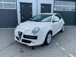 Wit, metallic lak Gebruikt 2015 Alfa Romeo MiTo Turismo Hatchback | € 6.500 (Goede deal)