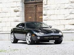 Zwart Gebruikt 2003 Jaguar XKR Coupé | € 25.804 (Duur)