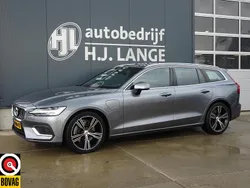 Grijs Gebruikt 2020 Volvo V60 Inscription Stationwagen | € 25.950 (Goede deal)