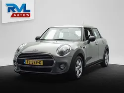Grijs Gebruikt 2018 Mini ONE Hatchback | € 13.900 (Eerlijke prijs)