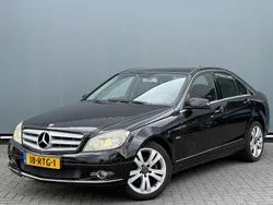 Zwart, metallic lak Gebruikt 2010 Mercedes C180 Avantgarde Sedan | € 8.899 (Iets duurder)