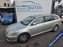 Grijs Gebruikt 2005 Toyota Avensis Sol Stationwagen | € 1.499 (Iets duurder)