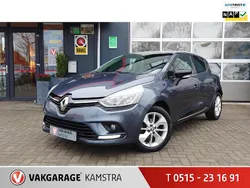 Grijs, metallic lak Gebruikt 2017 Renault Clio IV LIMITED Hatchback | € 8.950 (Eerlijke prijs)