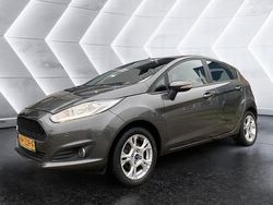 Grijs Gebruikt 2017 Ford Fiesta Style Hatchback | € 5.940 (Iets duurder)