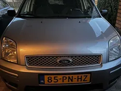 Gebruikt 2004 Ford Fusion Futura MPV | € 800 (Super prijs)
