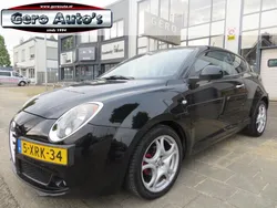 Zwart Gebruikt 2014 Alfa Romeo MiTo Distinctive Hatchback | € 3.500 (Super prijs)