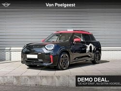 Midnight black ii Gebruikt 2025 Mini Cooper Hatchback | € 43.900