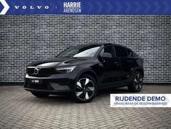 Zwart, metallic lak Gebruikt 2024 Volvo EC40 Plus SUV | € 47.899
