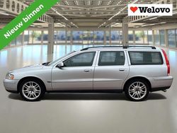 Grijs Gebruikt 2006 Volvo V70 Stationwagen | € 5.950 (Duur)