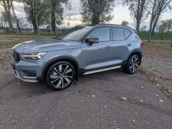 Grijs Gebruikt 2020 Volvo XC40 SUV | € 27.500 (Eerlijke prijs)