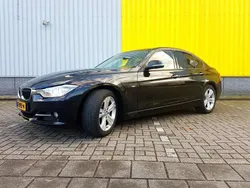 Zwart Gebruikt 2012 BMW 320 Executive Sedan | € 16.250 (Duur)
