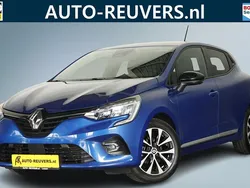 Blauw Gebruikt 2022 Renault Clio V Intens Hatchback | € 14.900 (Goede deal)