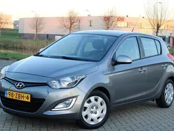 Grijs Gebruikt 2012 Hyundai i20 Hatchback | € 6.999 (Eerlijke prijs)