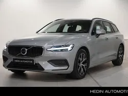 Grijs, metallic lak Gebruikt 2024 Volvo V60 Stationwagen | € 36.995 (Super prijs)