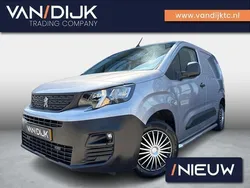 Grijs Gebruikt 2020 Peugeot Partner Premium MPV | € 8.840 (Goede deal)