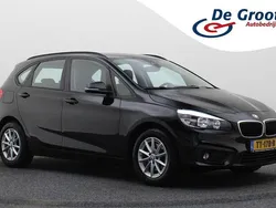 Zwart Gebruikt 2016 BMW 218 Active Tourer MPV | € 11.950 (Goede deal)
