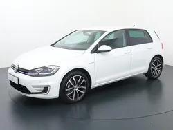 Wit Gebruikt 2020 VW e-Golf Hatchback | € 14.540 (Eerlijke prijs)