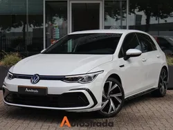 Wit Gebruikt 2021 VW Golf VIII R-line Hatchback | € 22.450 (Eerlijke prijs)