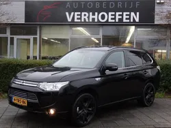 Zwart Gebruikt 2014 Mitsubishi Outlander Instyle SUV | € 12.450 (Goede deal)