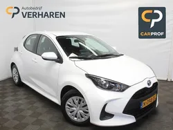 Wit Gebruikt 2021 Toyota Yaris Active Hatchback | € 18.290 (Eerlijke prijs)