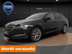 Zwart Gebruikt 2022 Skoda Superb Business Line Stationwagen | € 25.950 (Goede deal)