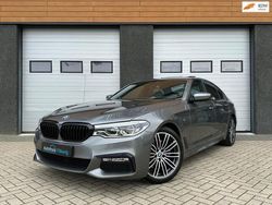 Grijs, metallic lak Gebruikt 2018 BMW 530 Executive Sedan | € 33.990 (Eerlijke prijs)