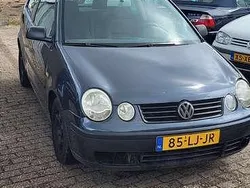 Grijs Gebruikt 2003 VW Polo Hatchback | € 1.250 (Goede deal)