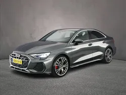 Grijs Gebruikt 2024 Audi A3 S-Line Sedan | € 41.900 (Duur)