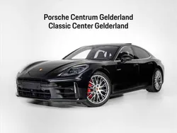 Zwart Nieuw 2024 Porsche Panamera 4S Sedan | € 188.881 (Iets duurder)