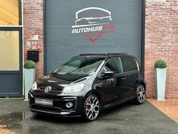 Zwart, metallic lak Gebruikt 2019 VW up! Beats Hatchback | € 17.450 (Eerlijke prijs)