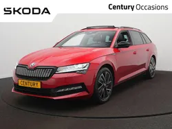 Rood Gebruikt 2023 Skoda Superb Business Line Stationwagen | € 36.900 (Eerlijke prijs)
