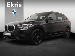 Zwart Gebruikt 2021 BMW X1 Executive SUV | € 28.950 (Goede deal)