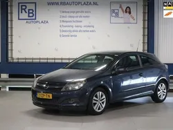 Grijs Gebruikt 2008 Opel Astra GTC Sport Hatchback | € 3.350 (Eerlijke prijs)