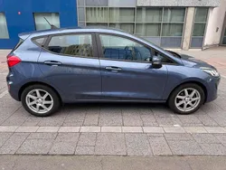 Blauw Gebruikt 2021 Ford Fiesta Hatchback | € 12.999 (Goede deal)