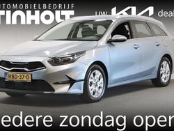 Grijs Gebruikt 2025 Kia Ceed Hatchback | € 28.950