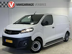 Wit Gebruikt 2023 Opel Vivaro-e Combi Van | € 24.940