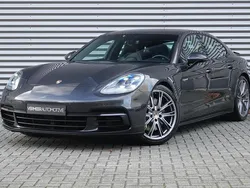 Grijs Gebruikt 2018 Porsche Panamera Sport Sedan | € 49.900