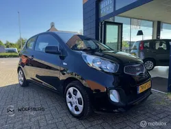 Zwart Gebruikt 2012 Kia Picanto Comfort Hatchback | € 3.995 (Goede deal)