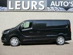 Zwart Gebruikt 2022 Renault Trafic Van | € 31.350