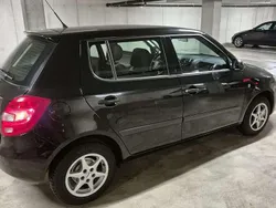 Zwart Gebruikt 2011 Skoda Fabia Hatchback | € 4.250 (Goede deal)
