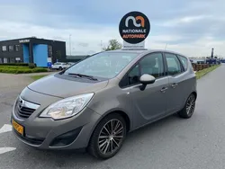 Bruin Gebruikt 2011 Opel Meriva Edition MPV | € 1.999 (Eerlijke prijs)