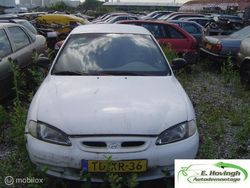 Wit Gebruikt 1998 Hyundai Lantra GLS Sedan | € 450
