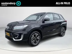 Zwart Gebruikt 2023 Suzuki Vitara Style SUV | € 29.880 (Eerlijke prijs)