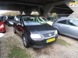 Zwart Gebruikt 2003 VW Touran Trendline MPV | € 1.450 (Eerlijke prijs)