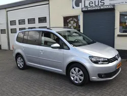 Grijs Gebruikt 2011 VW Touran Comfortline MPV | € 4.900 (Goede deal)
