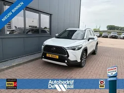 Wit Gebruikt 2024 Toyota Corolla Cross Style SUV | € 35.950 (Eerlijke prijs)