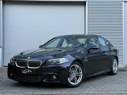 Zwart, metallic lak Gebruikt 2016 BMW 520 Executive Sedan | € 15.450 (Goede deal)