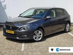 Grijs Gebruikt 2018 Peugeot 308 Premium Hatchback | € 9.900 (Goede deal)