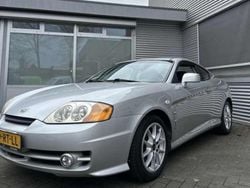 Grijs Gebruikt 2005 Hyundai Coupé Style Coupé | € 2.100