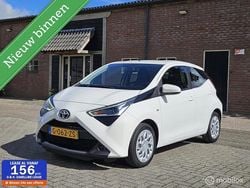 Wit Gebruikt 2020 Toyota Aygo X-play Hatchback | € 9.450 (Goede deal)